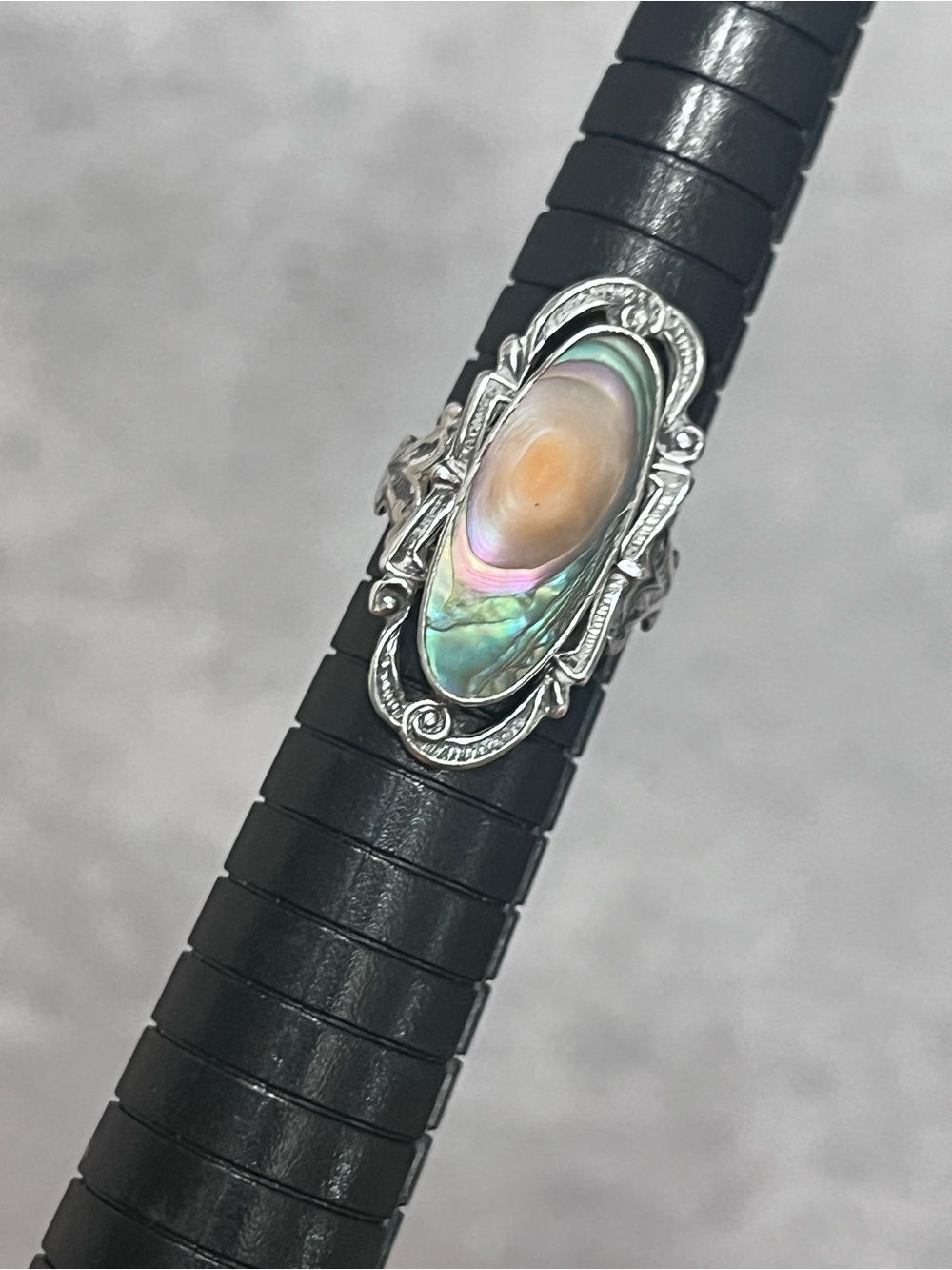 Vintage art deco oval abalone blister pearl ornate filigree ring sz 5.5 - Picture 4 of 6